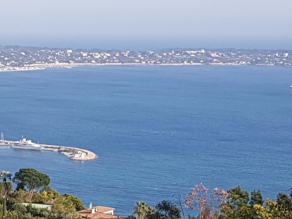 Villa Alamp#Supercannes #Golfejuan #Cannes #Mediterraneanpanoramicview #Piscine #Rooftop # Verymodern #Openliving #Closebeach #Closecapantibes Vallauris Zewnętrze zdjęcie