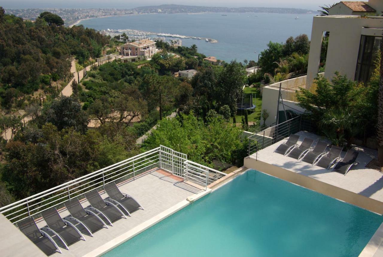 Villa Alamp#Supercannes #Golfejuan #Cannes #Mediterraneanpanoramicview #Piscine #Rooftop # Verymodern #Openliving #Closebeach #Closecapantibes Vallauris Zewnętrze zdjęcie